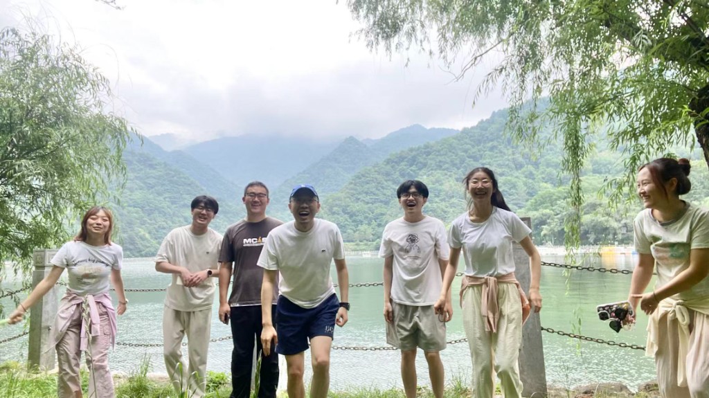 Research team group photo